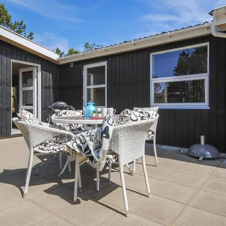 Eroll - 1-8km From The Sea In Nw Jutland By Interhome Holiday home *